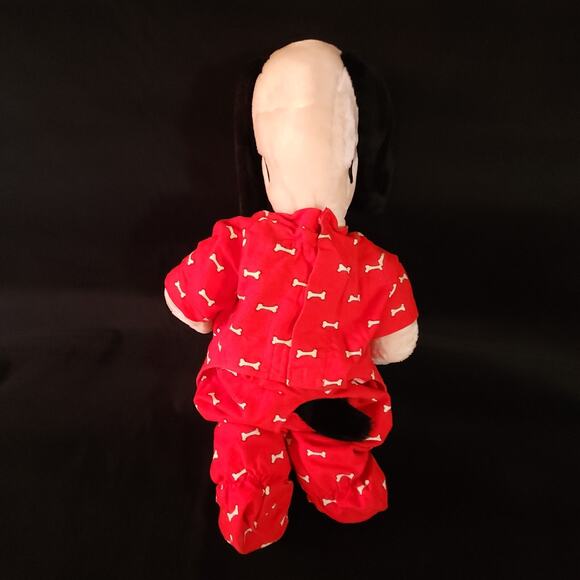 Rare Vintage The World Of Wonder Snoopy Stuffed Toy Figure w/ Red Pajamas Outfit - Picture 9 of 11